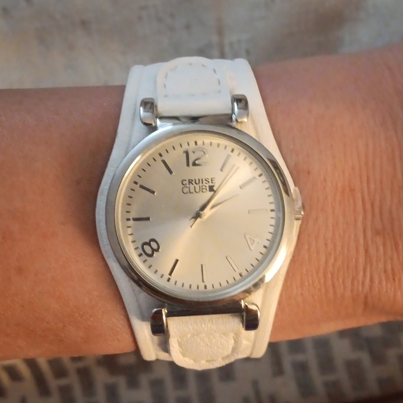 Cruise Club Watch - Picture 4 of 5